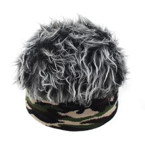 Bonnet en tricot camouflage avec perruque grise pour homme et femme hivernale