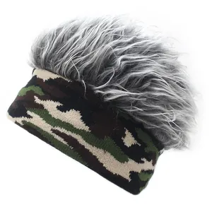 Bonnet en Tricot Camouflage Avec Perruque Cheveux Synthétiques Drôle Casquette Pour Hommes Femmes Hiver Chaud Fête