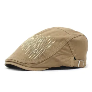 Béret en Coton pour Hommes Casquette Plate Boucle de Réglage en Métal Broderie de Lettres Respirante Décontractée Chapeau Newsboy Ivy pour le Quotidien