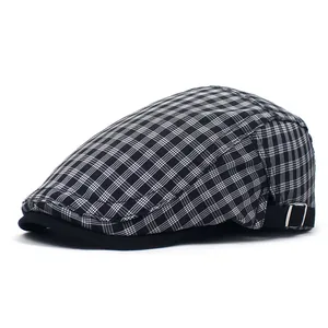 Casquette plate classique à carreaux noir et blanc avec boucle réglable pour hommes et femmes