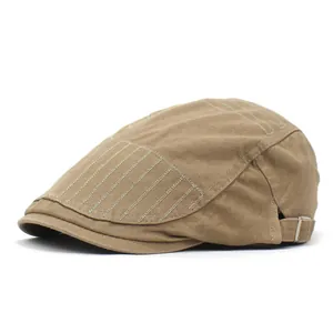 Classic cotton flat cap for men in khaki with embroidered side stripes and metal buckle
