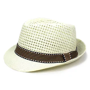 Sombrero jazz de malla tejida blanco crema con cinta a rayas para protección solar de verano