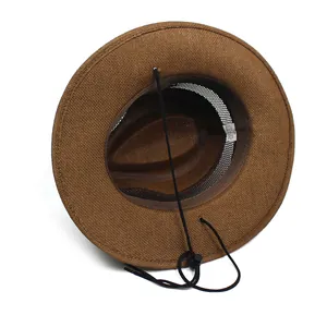Dettaglio cappello da sole marrone con fodera in rete traspirante e cinturino regolabile