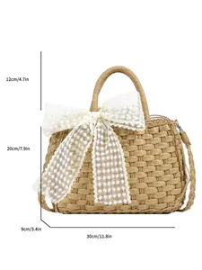Bolso de paja con lazo de encaje blanco y correa de hombro para la playa