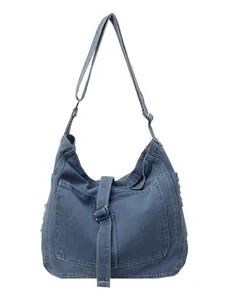 Große dunkelblaue Denim Hobo-Umhängetasche mit großer Vordertasche und Metallschnalle