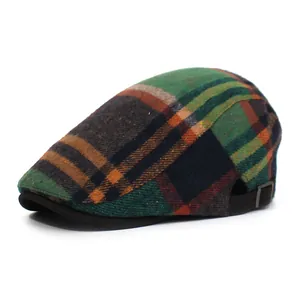 Gorra clásica de cuadros británicos con hebilla ajustable lateral de metal