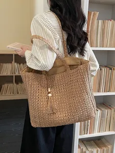 Grand sac fourre-tout en paille avec pompon, idéal pour les vacances d'été et la plage
