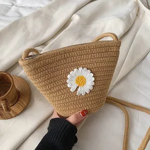 Sac Seau Bandoulière en Paille Tissé à la Main pour Femme Motif Marguerite Petit Sac de Plage Épaule Kaki Beige Voyage