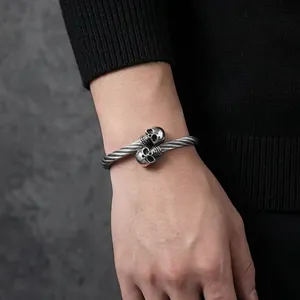 Men's retro stainless steel skull cable bracelet with vintage finish and open design