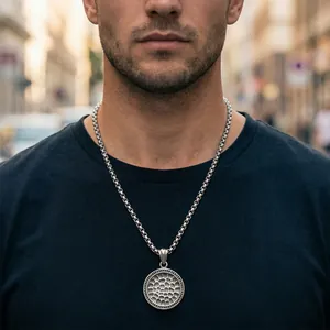 Vintage hammered texture stainless steel round pendant necklace for men with ring chain