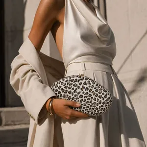 High-end leopard print acrylic hard-shell clutch bag for elegant evening party outfits