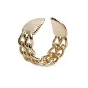 Adjustable golden twist chain ring with a minimalist open design in polished finish
