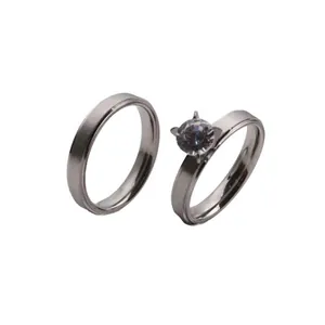 Matte finish couple ring set with round solitaire zircon in silver-tone stainless steel