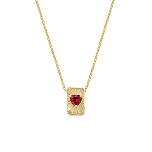 Vintage Vergulde Koperen Vierkante Plaat Hart Hanger Halsketting Rode Synthetische Zirkonia Robijn Elegante Sieraden Voor Vrouwen Dagelijks Cadeau