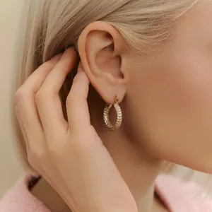 Luxury Copper Pave Zirconia Hoop Earrings For Women Fashion Geometric Full Rhinestone Gold Silver Plated Jewelry Gift