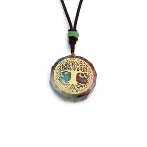 Levensboom ketting met kleurrijke natuursteen hars hanger en gevlochten koord sieraad