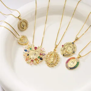 Set di collane con ciondolo Vergine Maria placcate in oro 18K e zirconi colorati