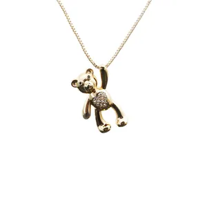 Collier ours en or avec pendentif coeur 3D serti de zircons blancs étincelants