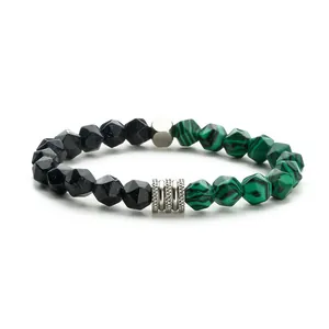 Pulsera de cuentas de piedra de oro azul y malaquita verde con dijes de acero facetado