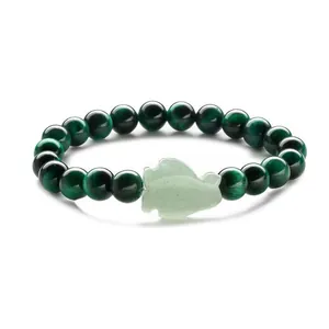 Bracciale di perline occhio di tigre verde con ciondolo a freccia in pietra naturale