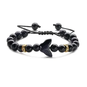 Blaues Goldfluss-Perlenarmband mit Fischschwanz-Anhänger und Webband-Verschluss
