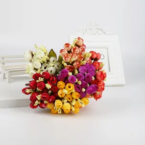 Künstliche Rosenknospen in verschiedenen Farben für DIY-Haarschmuck und Dekoration