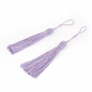 Paire de glands en fil de polyester lavande avec boucle pour marque-pages DIY