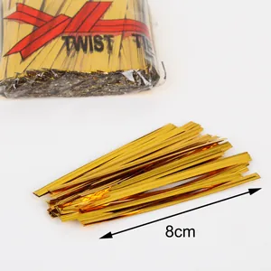 Laccetti metallici dorati da 8cm per artigianato fai-da-te e confezioni regalo
