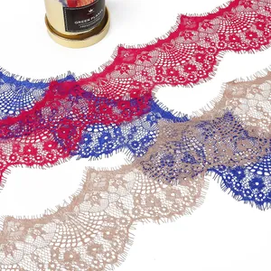 Filigranes Wimpern-Spitzenband mit Blumenmuster in Rot Blau und Champagner für DIY Nähen