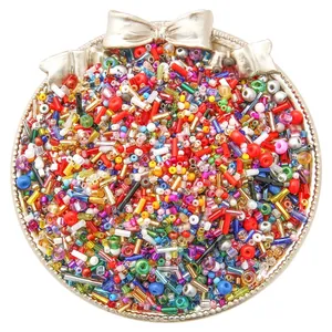 Bunte 1,5-4,5mm Glasperlen Set in goldener Schale für DIY Schmuckherstellung