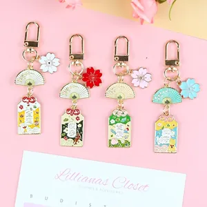Porte-clés Omamori en Alliage Émaillé Style Japonais Pendentif Fleur de Cerisier Éventail Porte-bonheur Santé Charme Sac Femme