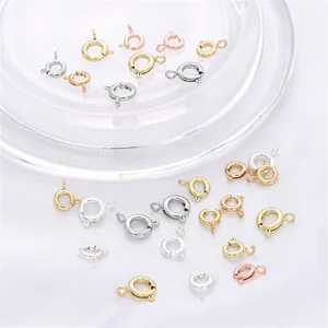 Cierres de anillo de resorte pulidos en oro y plata para conectores de joyería DIY