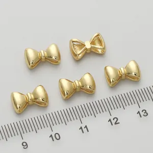 Macro di ciondoli a fiocco placcati oro 14K per la creazione di gioielli fai-da-te