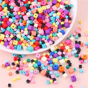 Bunte Acryl-Würfelperlen in Macaron-Farben für DIY-Schmuck und Armbänder