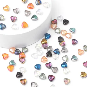 Kleurrijke hartvormige glazen kristallen kralen voor DIY sieraden en accessoires
