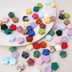 Perline Sciolte in Acrilico a Forma di Fiore a Cinque Petali per Creazione di Gioielli Fai da Te Bracciale Collana Catena per Telefono Accessori Artigianali