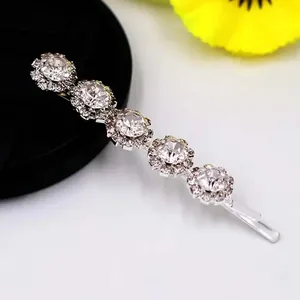Eleganter silberner Haarclip mit fünf funkelnden Strass-Blumenclustern für Damen