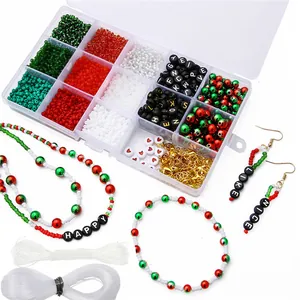 Kit de bijoux DIY de Noël avec perles de lettres en acrylique et perles de rocaille