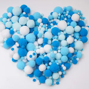 Μπλε και λευκά pom poms από πολυεστέρα σε σχήμα καρδιάς για δημιουργικές κατασκευές