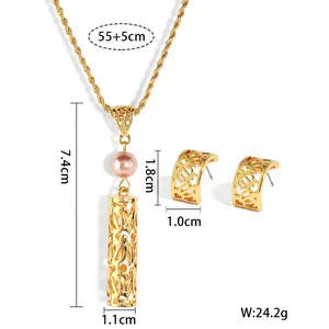 Tropical style golden hollow pendant necklace and hoop earrings set with pink pearls