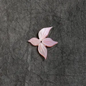Rosa Muschel-Schmetterling-Blumenperle mit Perlmuttglanz für DIY-Schmuck und Haarschmuck