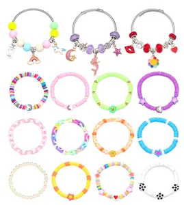 Collezione dettagliata di 15 braccialetti fai-da-te fatti a mano con perline colorate