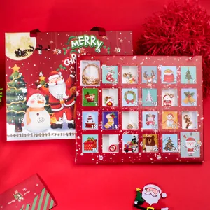 Calendrier de l'Avent de Noël avec 24 charms de bracelets DIY dans un coffret cadeau