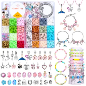 Kleurrijke polymeerklei kralenset voor DIY sieraden met bedeltjes en elastiek