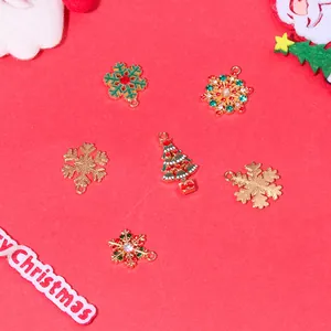 Lot de breloques de Noël avec flocons et sapins pour la création de bijoux DIY