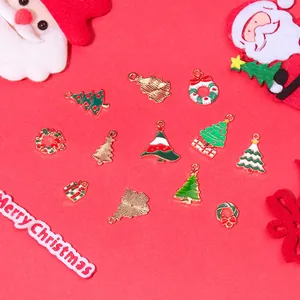 Détail de divers pendentifs de Noël en alliage doré pour bijoux DIY