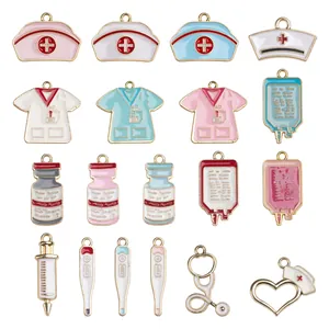 Charms Médicos de Esmalte Aleación de Zinc Sombrero de Enfermera Estetoscopio Termómetro Colgantes Para Joyería DIY Pulsera Collar