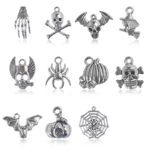 Breloques Halloween en Alliage Argent Antique Crâne Chauve-souris Araignée Citrouille Sorcière Pour Fabrication Bijoux DIY Colliers Bracelets