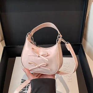 Sac sous le Bras Mini Nœud Doux pour Femmes Cuir PU Demi-Lune Sac à Épaule Bandoulière pour Trajet Mode Quotidienne Femme