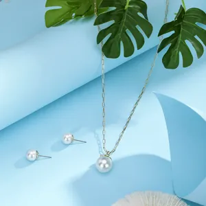 Hawaiian Style Copper Gold Plated Natural Shell Artificial Pearl Necklace Earrings Ensemble For Women Minimalist Luxury Jewelry Accessory